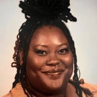 Niasia Smith's Instagram, Twitter & Facebook