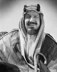 King Abdulaziz Ibn Saud Was The Founding Member And The First King Of The Modern State Of Saudi Arabia The Saud Family And The I King Pic Portrait Mom Tattoos