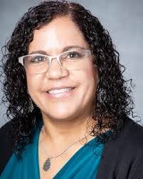 Belinda Winn's Instagram, Twitter & Facebook