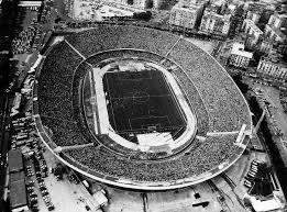 Società sportiva calcio napoli, commonly referred to as napoli (pronounced ˈnaːpoli), is an italian professional football club based in naples. Pin By Guy Vingelli On A Tua Difesa Carrow Road Sports Photograph Football Stadiums