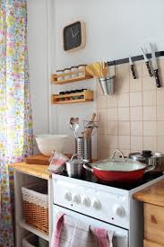 Ways to store all of your christmas decorations. Declutter Your Life With 41 Of The Best Home Organization Tips Coupons Com