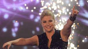 ) in pfäffikon, schweiz geboren. Beatrice Egli Rank Und Schlank So Krass Hat Die Schlagersangerin Abgenommen News De