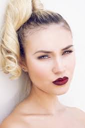 Tania Starr's Instagram, Twitter & Facebook