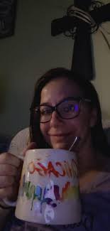 A friend sent me a new mug, coffee and some treats. It was a very nice pick  me up ❤ feeling like this chicken more and more these days.... Who can  relate?