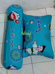 Bentuk bantalnya pipih, bisa ditekuk untuk dijadikan senderan sofa. Jual 1 Set Bantal Dan Guling Full Inoac Di Lapak Adi Saputra Bukalapak