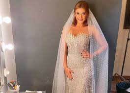 مسلسل كرم العلالي الحلقة 21 الحادية والعشرون. Ù‡ÙŠØ¯ÙŠ ÙƒØ±Ù… Ø¨ÙØ³ØªØ§Ù† Ø§Ù„Ø²ÙØ§Ù ÙˆÙ…ØªØ§Ø¨Ø¹ÙˆÙ‡Ø§ Ù†Ø§ÙˆÙŠØ© ØªØ¹Ù…Ù„ÙŠÙ‡Ø§ ØªØ§Ù†ÙŠ ØµÙˆØ± Ø§Ù„Ù…ØµØ±ÙŠ Ø§Ù„ÙŠÙˆÙ…