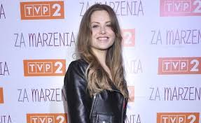 Ceremonia była owiana tajemnicą, ale zdradzili ją przyjaciele gwiazdy serialu za marzenia, ale również mąż, pascal. Anna Karczmarczyk Na Zdjeciu Z Mezem To Wyjatkowa Fotografia Gwiazdy Maxxx News Rmf Maxxx