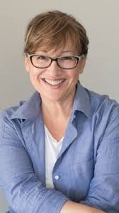 Robin Pickens: Celebrities, Flowers, and Fabric Design