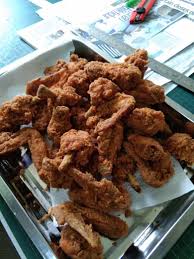 Selain rasanya yang enak dan. Jejaii On Twitter Salam Sahabat2 Twitter Sejak Pkp Ni Income Saya Sekeluarga Terjejas And Saya Ada Jual Ayam Goreng Rm1 Rm2 Rm3 Rangka Ayam Rm4 Tlg Rt Untuk Rezeki Saya