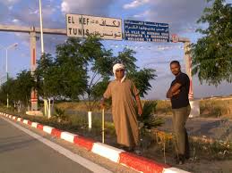 كشفت صحيفة نيو يورك تايمز الأمريكية عن تفاصيل عملية أمنية غامضة،نفذتها قوات المارينز عام الفين وسبعة عشر ضد عناصر من تنظيم القاعدة،على الحدود التونسية. Ø­Ø¯ÙˆØ¯ ØªÙˆÙ†Ø³ Ø§Ù„Ø¬Ø²Ø§Ø¦Ø± ÙÙŠ Ø§Ù„Ø­Ø¯Ø§Ø¯Ø© Ø³ÙˆÙ‚ Ø§Ù‡Ø±Ø§Ø³ Mapio Net