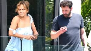 The celebs — who broke off their engagement way back in 2004 — are staying. Jennifer Lopez Ben Affleck Hang On The Balcony Of Her Miami Home After Latest Reunion The Seven News