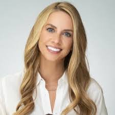 Lester Sneed's Instagram, Twitter & Facebook