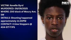 Killer of 17-year-old at SW Atlanta apartment complex still