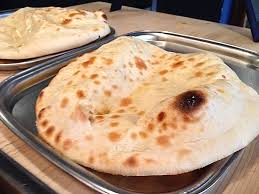 Voici Une Petite Recette De Naan Au Fromage Thermomix Qui Va Vous Faire Voyager Dans Les Pays Asiatique Recette Thermomix Recette Naan Au Fromage