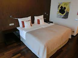 Erfahrungen mit bett1 / matratzen empfehlungen. Matratzen Test Durchgelegene Matratze Notlosungen Fur Hotelbetten Und Weitere Tipps