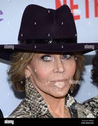 Fonda Martin's Instagram, Twitter & Facebook