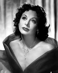 Daniel, Lynne, Grace, Isaac. 🥰