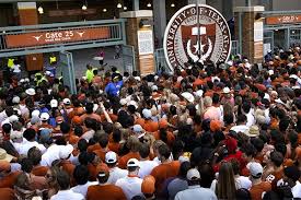 Longhorn Stampede Lack Of Seating Leads To Chaos In Stadium