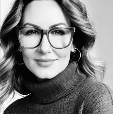 It is with a very heavy heart that we must inform you of the passing of our  friend and fellow classmate Stacey Baker Elam