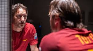 Grazie a globe soccer per il player career award, un premio a cui tengo tantissimo. Mi Chiamo Francesco Totti Lunedi Su Sky La Prima Del Film Sul Capitano