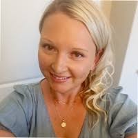 50+ "Roxanne Roxie" profiles