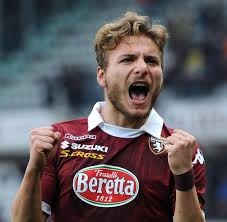 Născut la 20 februarie 1990) este un fotbalist. Ciro Immobile Ist Jurgen Klopps Neuer Lewandowski Klon Welt