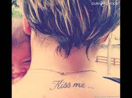 Tf1 twitter ce vendredi 10 janvier, laurence boccolini retourne sur le plateau du grand concours des animateurs et nous raconte son état d'esprit un mois après son succès dans l'émission mask. Laurence Boccolini A Poste Une Photo De Son Bebe Willow Sur Son Compte Twitter Purepeople