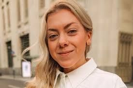 About Summer Cartwright