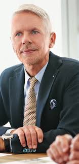 JAHRESBERICHT QUALITÄTSBERICHT 2013/14