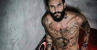 Uma vez que o ânus é rodeado de terminações nervosas, e todos tem ânus, ambos com características semelhantes, pensar que somente mulher ou homossexual sentem prazer é um tanto. Bgozystvz3efzm