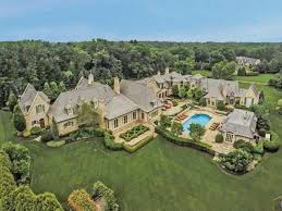 The 15 Most Expensive Homes For Sale In The New York City Suburbs Expensive Houses Mansions Pool Houses