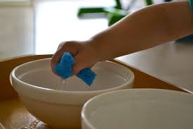 Water Transferring For Toddlers How We Montessorimontessori Toddler Baby Activities Montessori Toddler Activities Montessori Activities Preschool Fine Motor