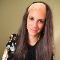 Ali Vance's Instagram, Twitter & Facebook