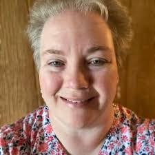 Stephanie Maggard's Instagram, Twitter & Facebook