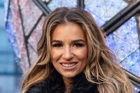 Jessie james decker reveals she 'treated' herself to a breast augmentation: Jessie James Decker S Daughter Is Her Spitting Image In Kittenish Footwear News