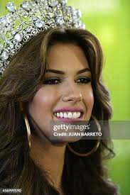 124 Mariana Jimenez Stock Photos, High-Res Pictures, and Images