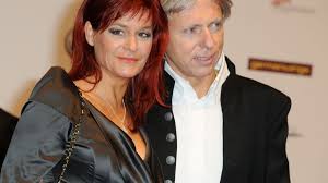 Das heimspiel von andrea berg ist rein faktisch gesehen ein konzertwochenende mit zwei shows der superlative. Ulrich Ferber Privat Dieser Mann Steckt Hinter Dem Imperium Von Andrea Berg News De