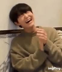 Parkjihoon Yg Laughing Gif Parkjihoonyg Laughing Lazy Discover Share Gifs Treasure Maps Laugh Happy Gif