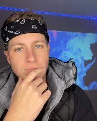 Devin Morris (@devin_morris17) • Instagram photos and videos