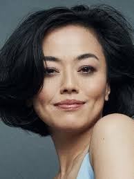 Robin Kirtley's Instagram, Twitter & Facebook