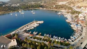 Iki öfkeli denizin bitiştiği yer olmasından mıdır, nedendir bilinmez, datça bol rüzgârlı bir yarımadadır. Coast Guide Tr Datca