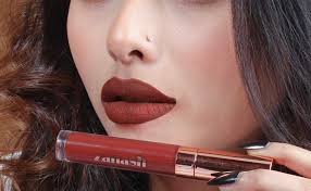 ওয়ার্ম স্কিনটোনে লিপস্টিকের কোন শেড মানাবে?