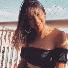 She is married to a businessman terry sweeney. Carolina Carvalho Carol Cae Twitter