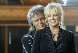 Static Uglyhedgehog Com Upload 2015 10 11 Thumb 1444584481849 Marty And Connie Jpg Country Music Marty Stuart Country Music Stars