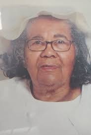 Earlene Hamilton's Instagram, Twitter & Facebook