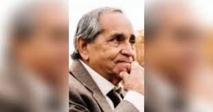 Lisa Labuda's Instagram, Twitter & Facebook