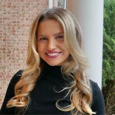 I'm excited to close out 2024 with my very first transaction! When I got my  real estate license in October, my goal for the rest of the year was to  focus on