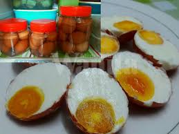 Kerabu nangka telur masin features a combination of unripe jackfruit and salted eggs. Cara Buat Telur Masin Homemade Guna Telur Ayam Bajet Rm10 Boleh Dapat 30 Biji Lebih Jimat Mingguan Wanita