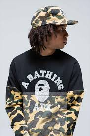 See more ideas about urban street style, style, street style. 13 Enchanting Urban Cloth Jeans Ideas Mens Fashion Streetwear Streetwear Brands Streetwear Fashion