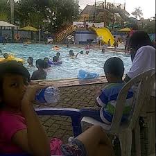 Kolam Renang Fun Park Water Park